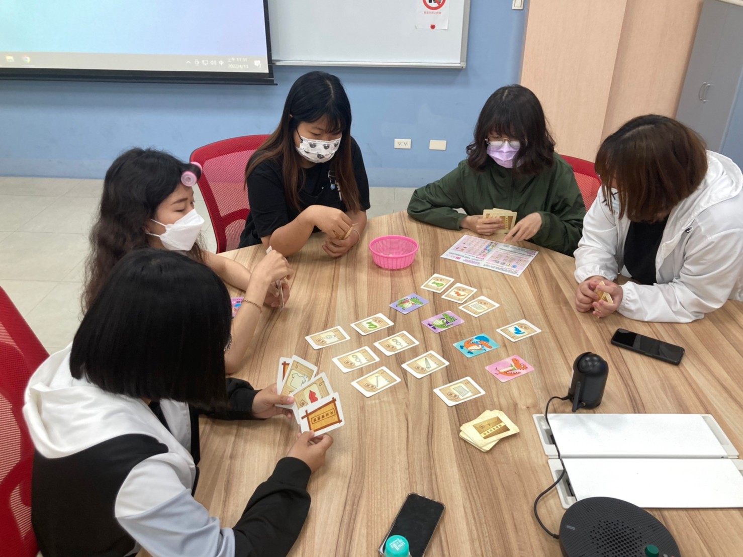 「遊戲化行銷」藉由數理桌遊體驗訓練學生有更好的邏輯思維