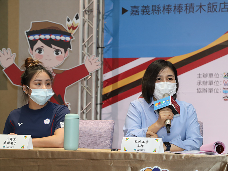 論壇嘉賓拉娃谷倖分享生涯發展經驗