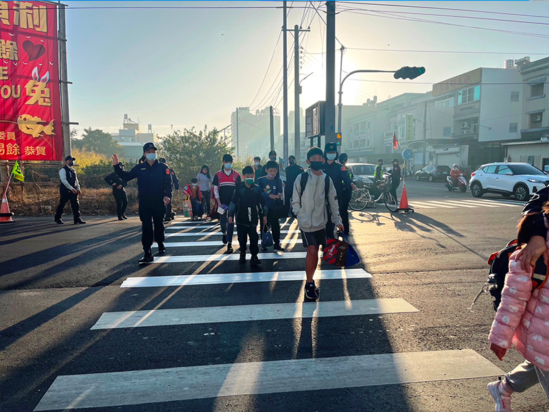 執行護童專案，維護校園安全 為警察局重點工作項目