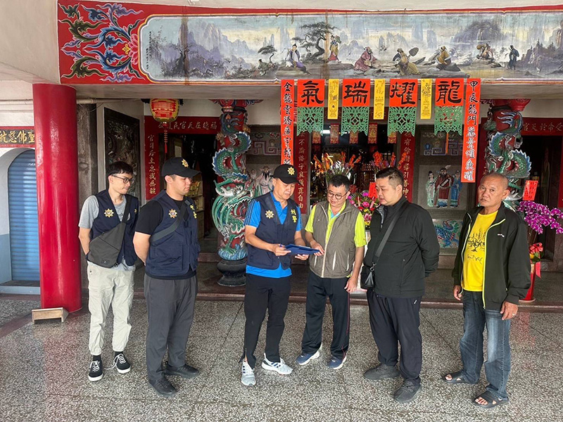 刑事警察大隊大隊長葉明鐘呼籲各遶境隊伍確實遵行繞境活動規範。(圖/台東縣政府警察局提供)