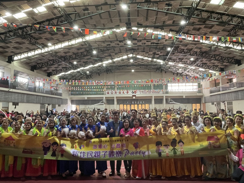 統一慈善基金會關懷新住民，特於今舉辦親子歡樂Party，共400人參與(圖/統一慈善基金會提供)