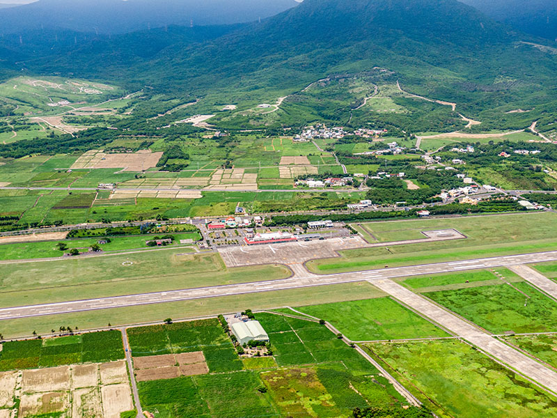 空中遊覽俯瞰。（圖／屏東縣政府提供）