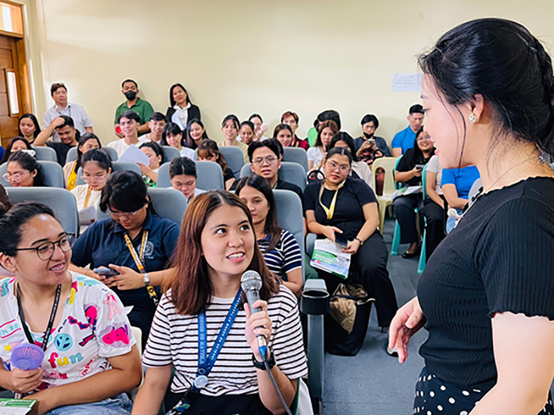 崑山科大赴St. Paul University Manila校園宣講與學生互動熱烈。(圖/崑山科大提供)