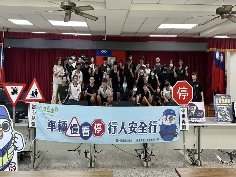 臺南二中參訪五分局　學生親身體驗國民法官與鑑識實務