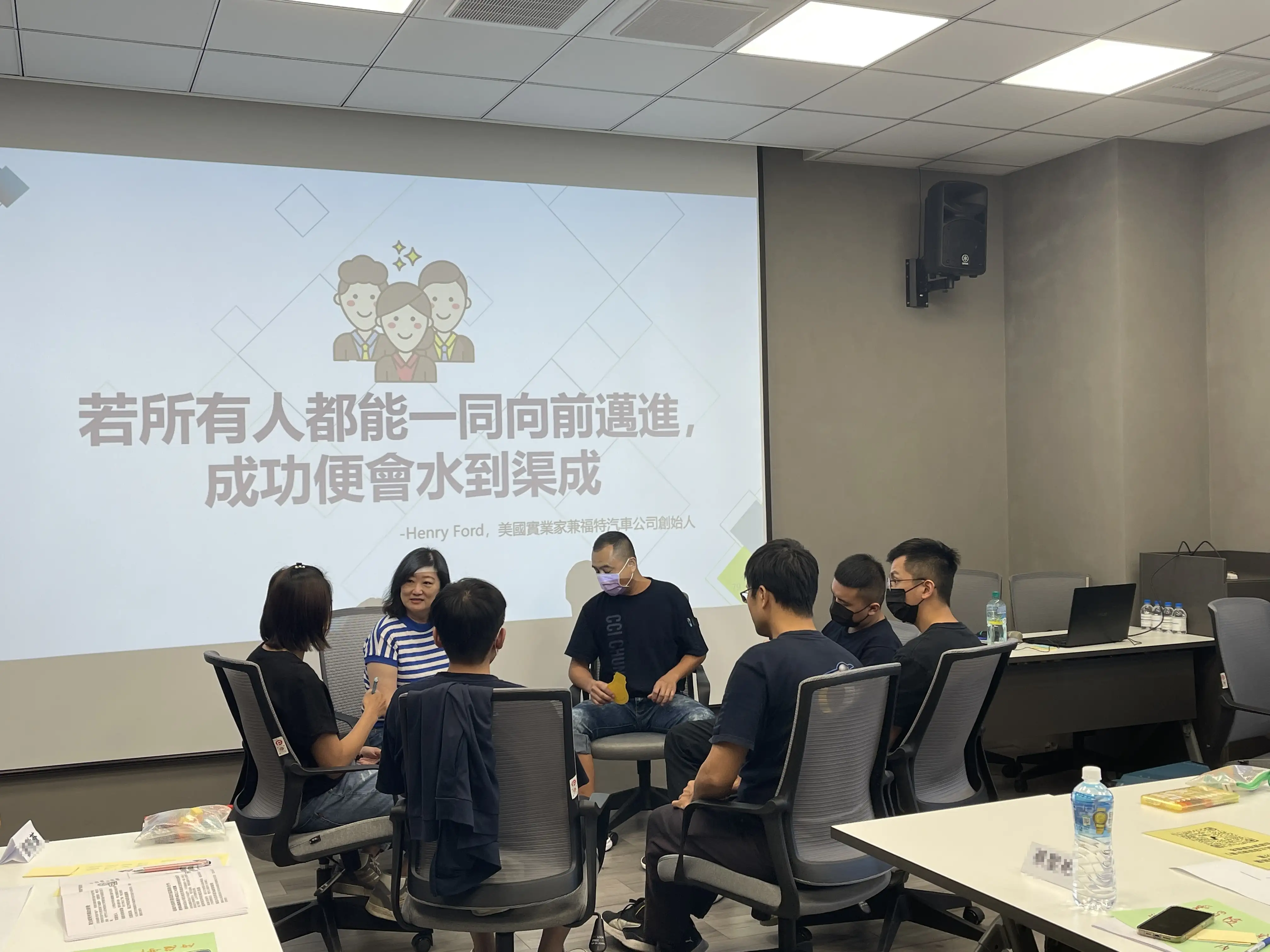 勞動部鼓勵減班休息企業自行規劃適合課程，於減班休息期間充電勞工職能、提升企業競爭力！(圖/雲嘉南分署 提供)