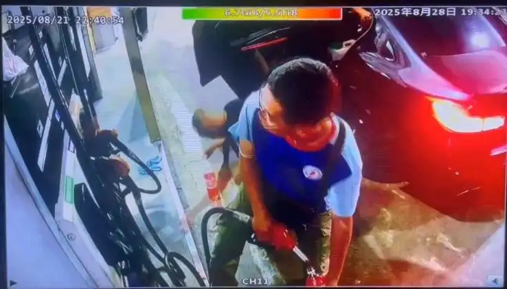加油站監視器清楚拍下嫌犯加油的過程，成為專案小組掌握預謀犯案的關鍵證據。(記者 張振興 翻攝)