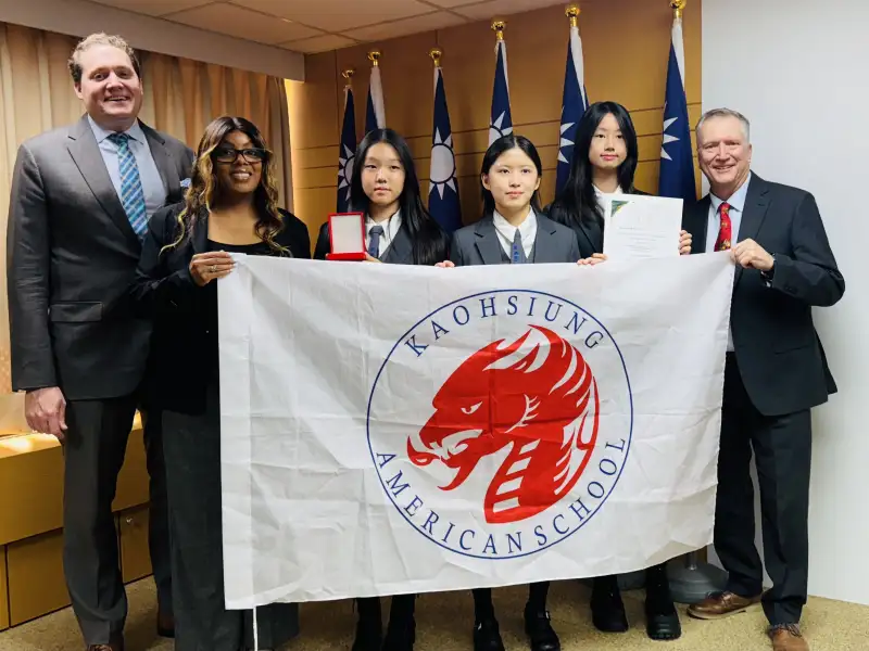 高雄美國學校表現亮眼       德國國際發明展奪金牌