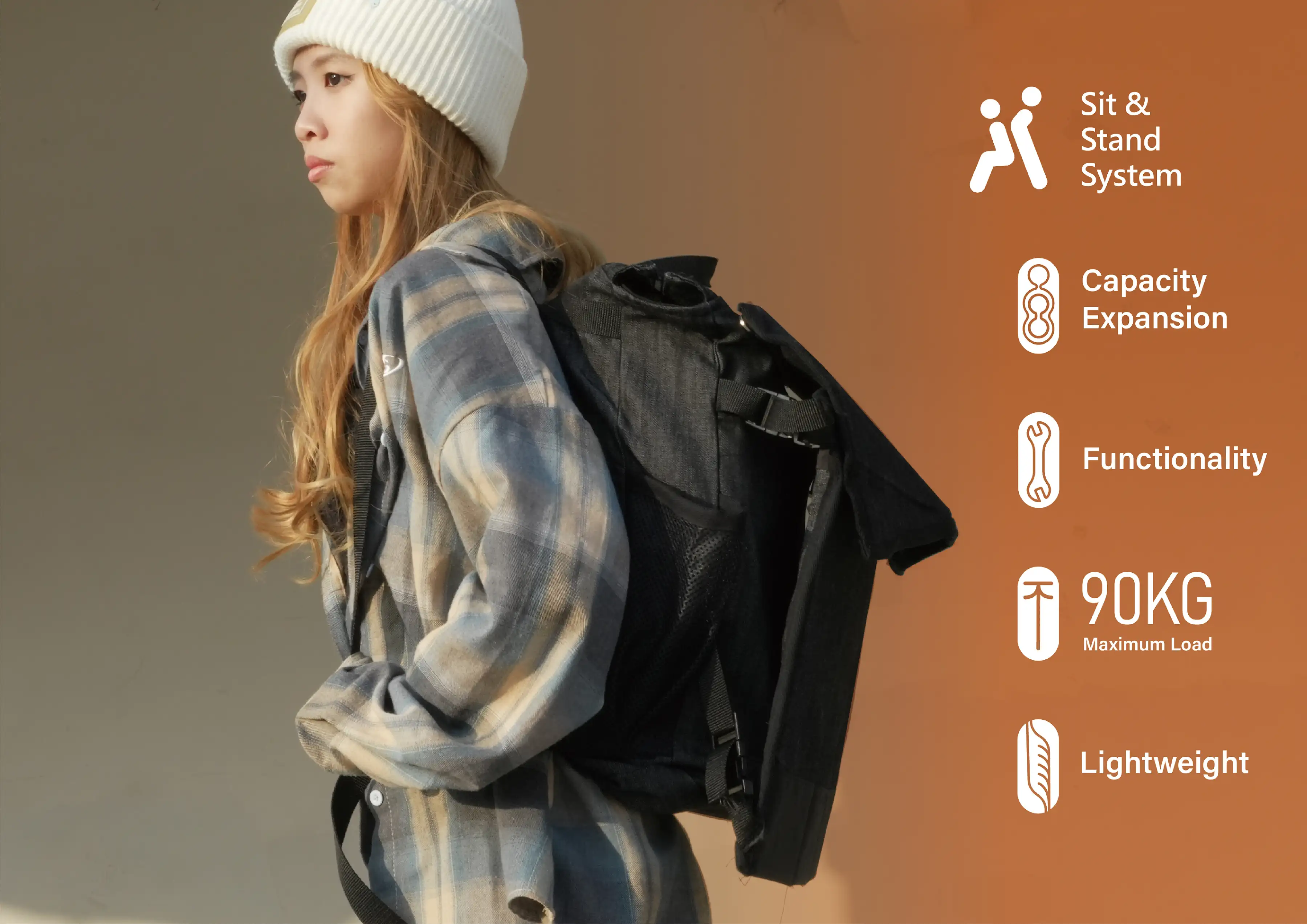 蔡銘君老師指導的作品《RESTORA》，為一款結合摺紙概念、可凹折的座椅背包，奪下時尚類的包款設計金獎。(圖/崑山科技大學視覺傳達設計 提供)