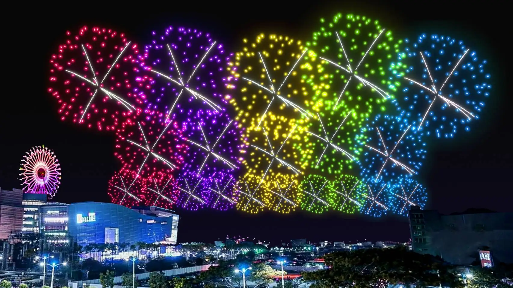 五彩繽紛的跨年煙火點亮夜空，呼應高雄城市應援風景。（高雄市政府提供）