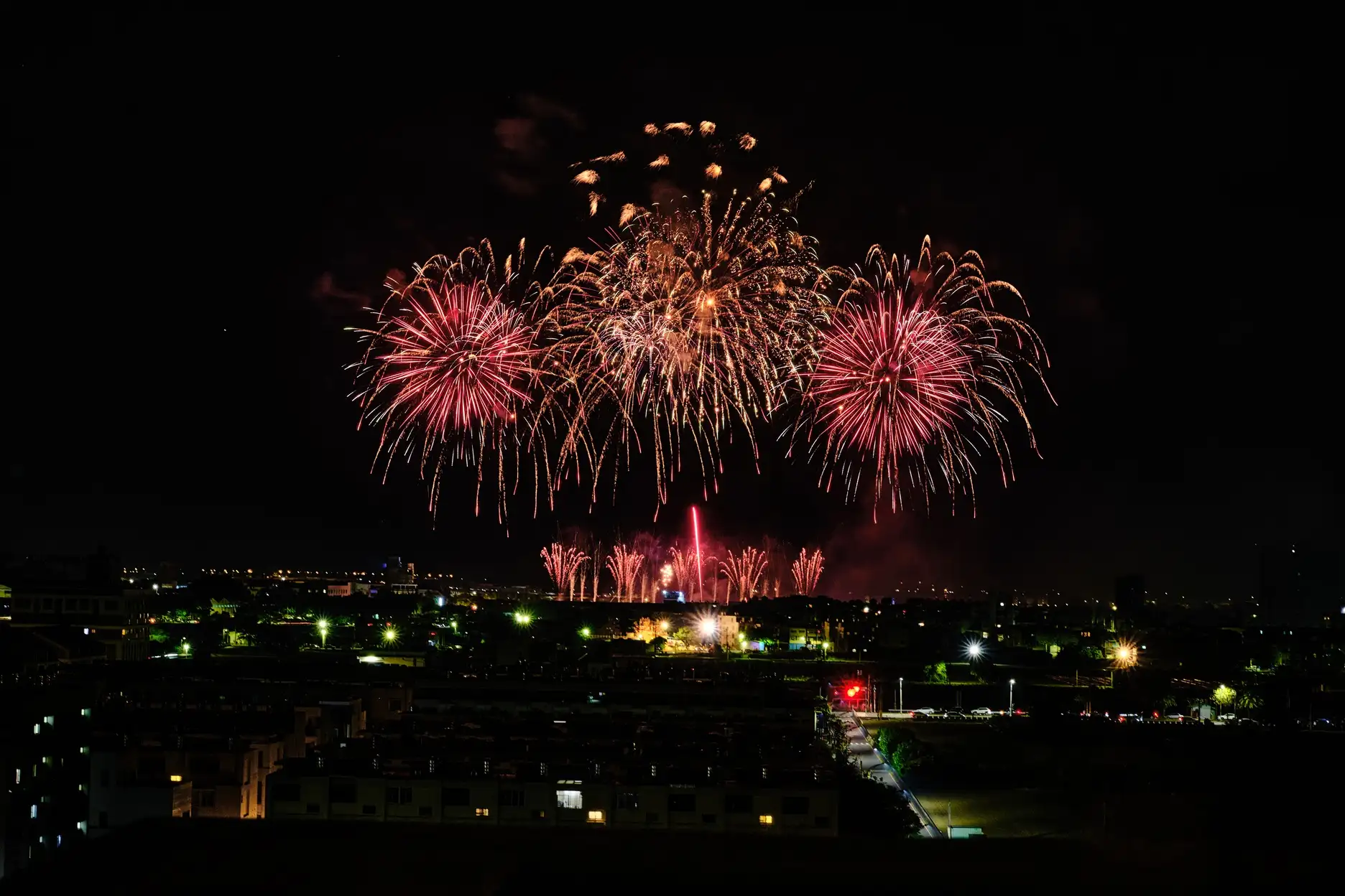 南科贊美酒店跨年煙火歷史照片(圖/南科贊美酒店提供)