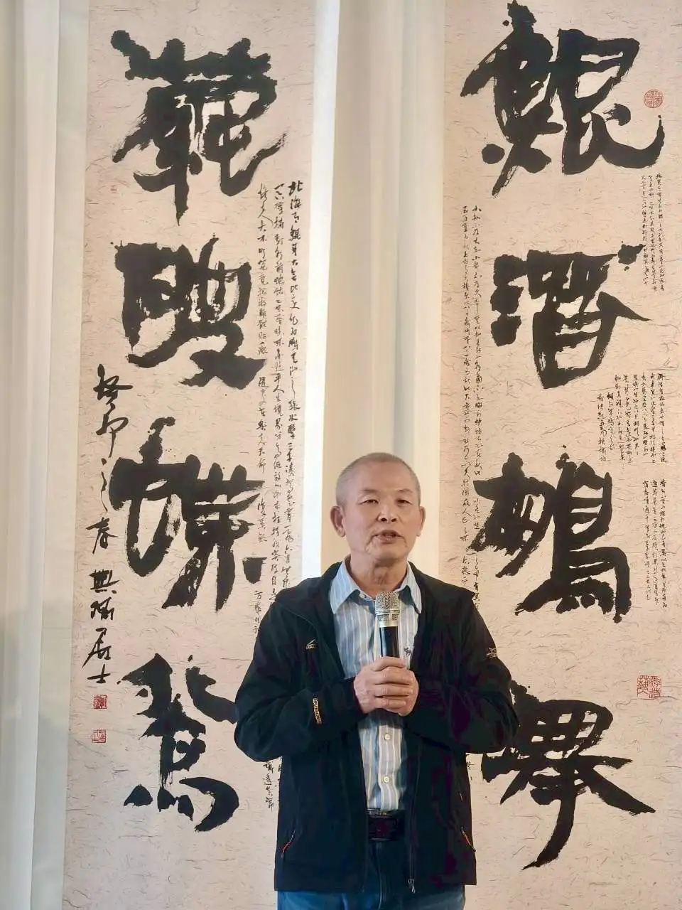 無隅書會創會指導教授方巖會中致詞。。（無隅書會提供）