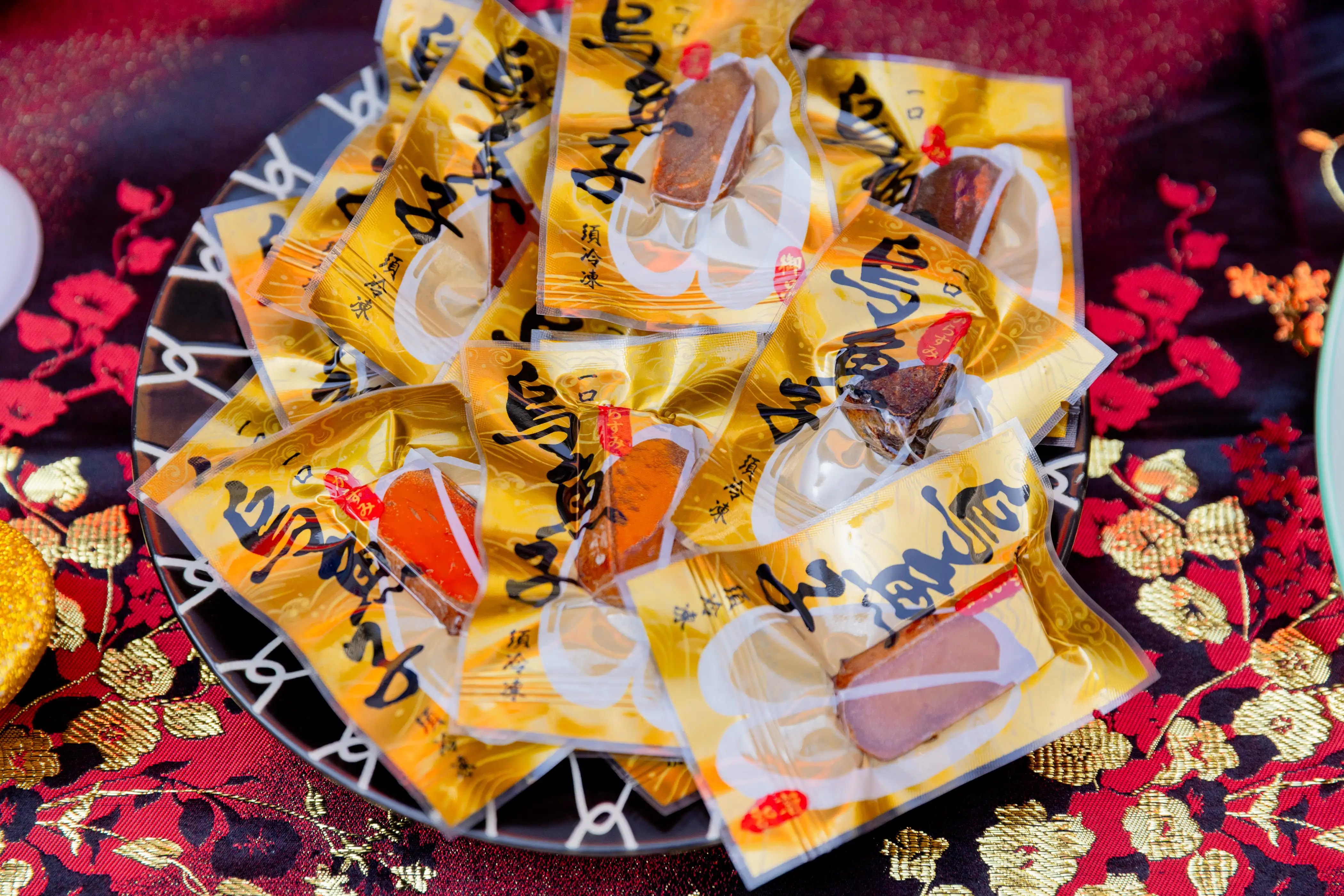 臺南傳統市場的年菜選擇多元。(圖/臺南市市場處 提供)