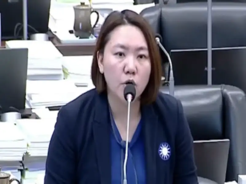 石化業優離優退引恐慌　邱于軒要求市府介入守護勞工