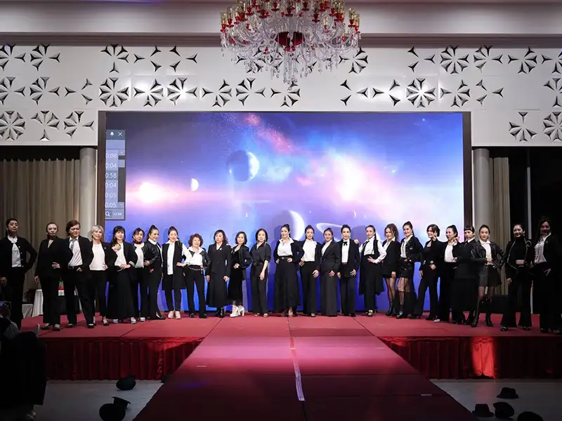 崑大時尚系跨界創作驚豔業界 成為VOGUE時尚週焦點