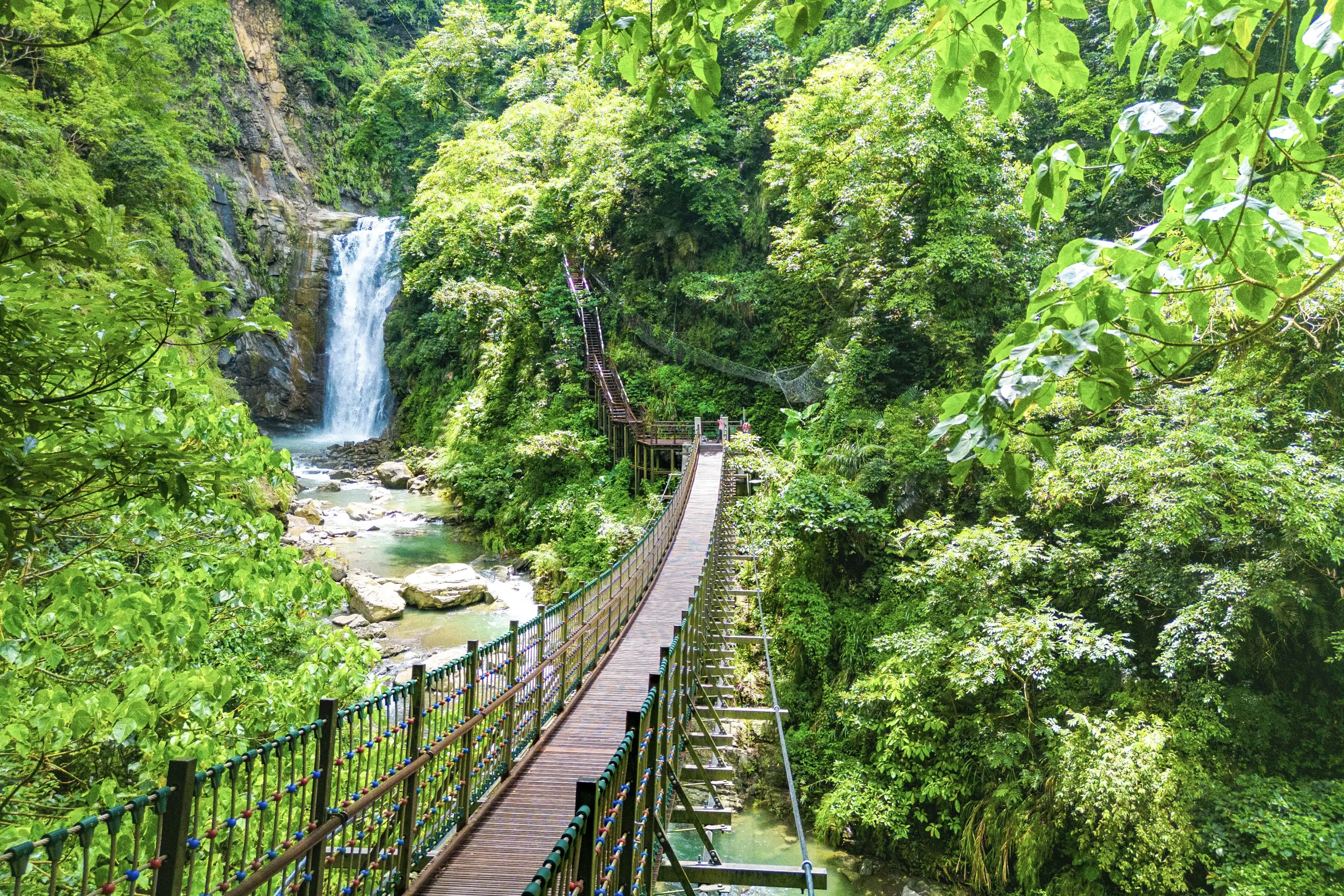 瑞里遊程-觀音瀑布。(圖/嘉義縣文觀局  提供)