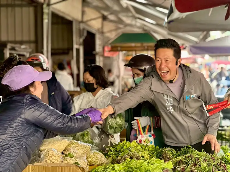 鍾易仲爭取徹底清除鳳山市垃圾山　跨黨派議員支持