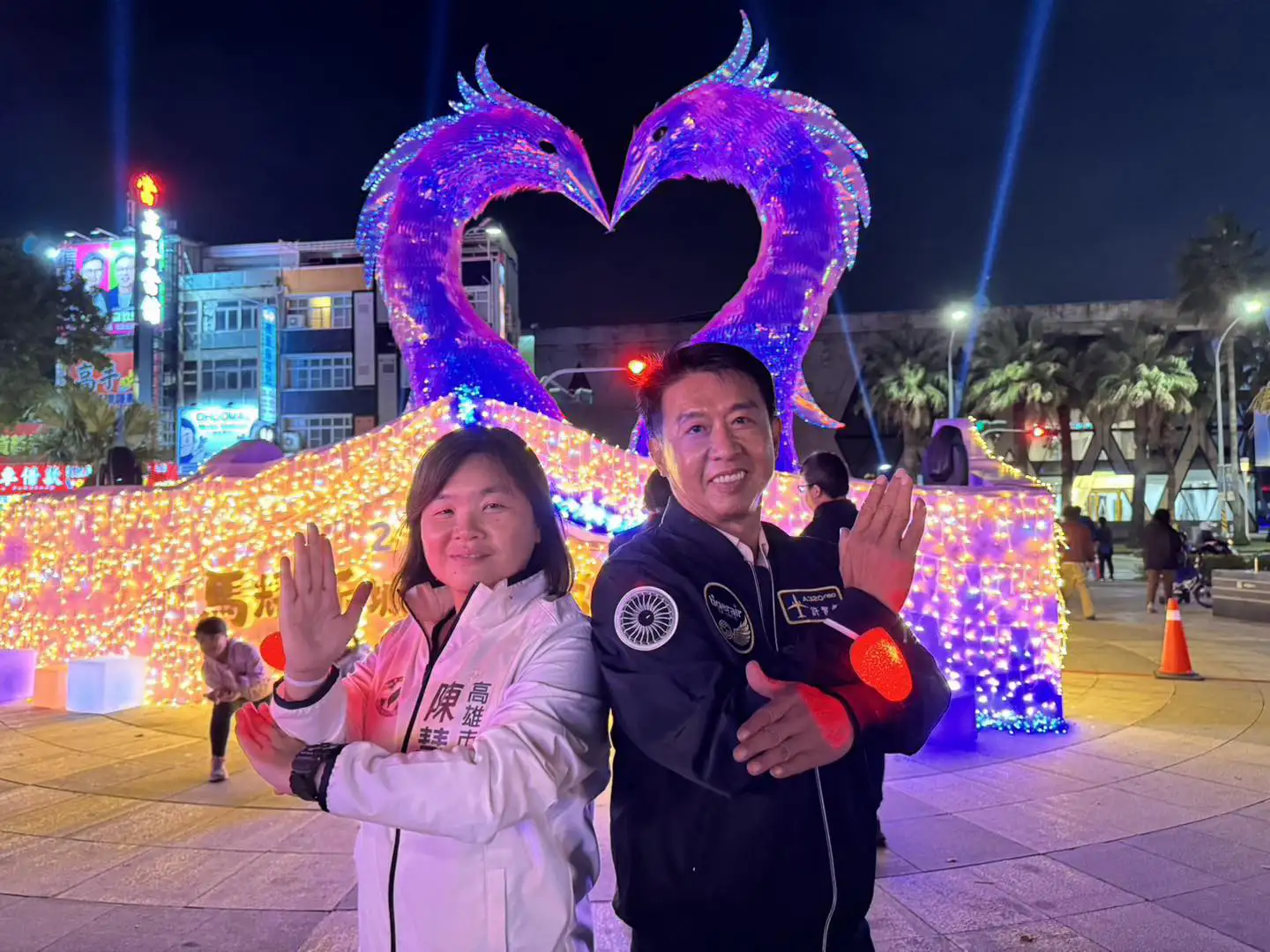 立委許智傑表示，鳳山光之季7日晚上璀璨點燈，正式登場，邀請民眾一起來鳳山走春賞燈。（圖/許智傑提供）