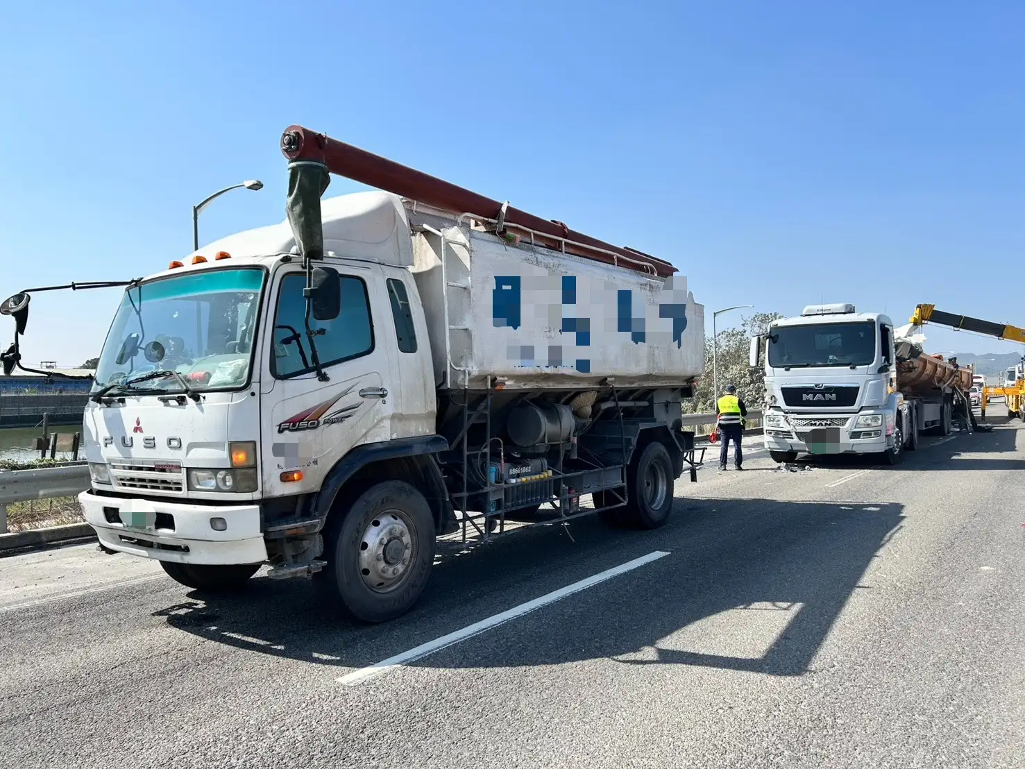 國道10號發生3車追撞事故，1人傷重不治。(圖/第五公路警察大隊 提供)
