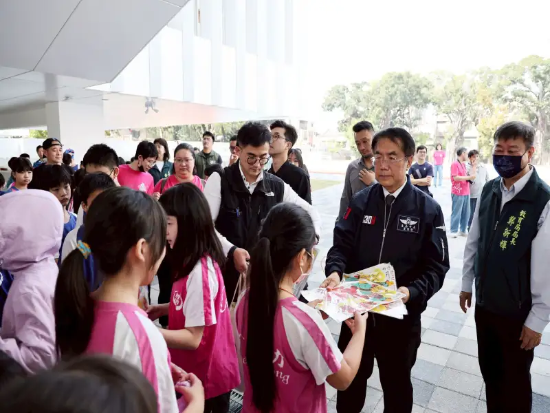 赤崁曙光迎新篇　成功國小新校舍啟用　黃偉哲：讓孩子安心學習、成功起飛