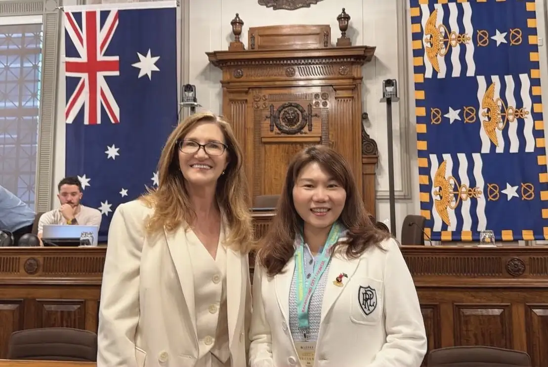 市議員李雅靜隨高雄市議會訪團到澳洲，她表示，姊妹城市交流，不只是官方拜會，而是帶著問題出發、帶著答案回來。（李雅靜團隊提供）