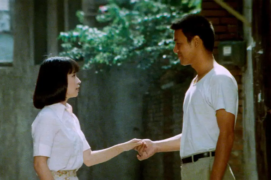 特別放映場小城故事(數位修復客語版)劇照。(圖/客委會提供)