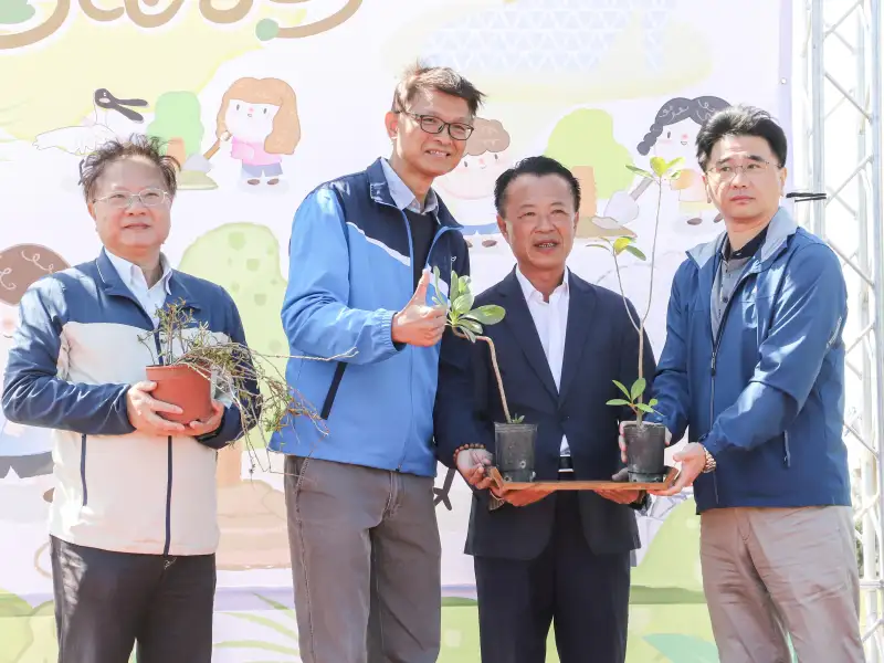 布袋高跟鞋教堂植樹節種下500株喬灌木　打造濱海綠意新景觀