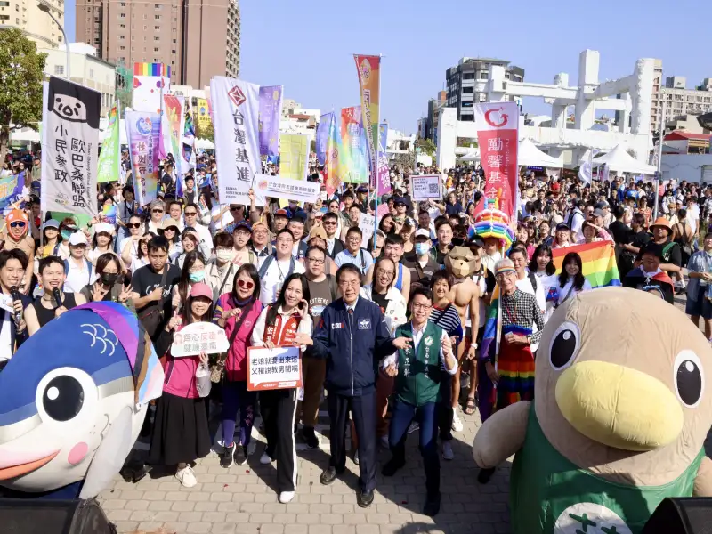 台南彩虹遊行登場 黃偉哲力挺多元平權