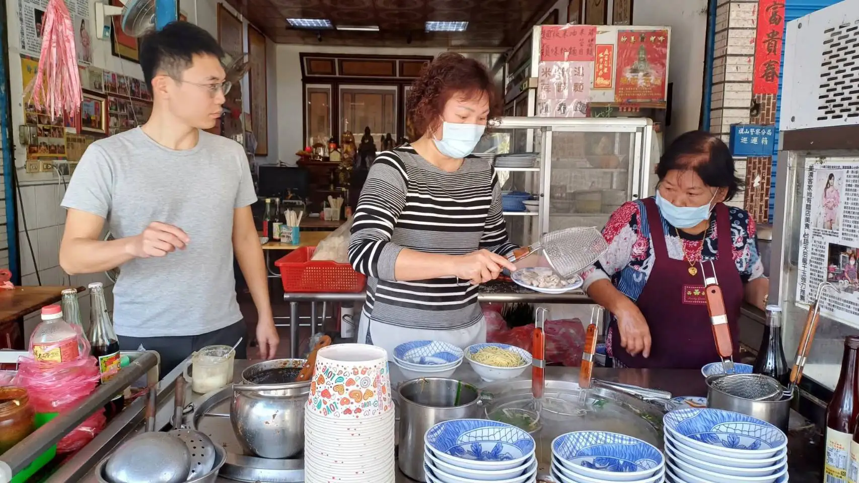 尚有麵店位在旗山區廣吉路由老闆娘宋張勤妹經營。（記者吳文生攝）