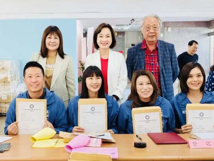 國民黨高雄市黨部第一梯次市議員提名登記，廿六日下午四點截止，共廿九人完成黨內提名登記作業。（圖/高雄市黨部提供）