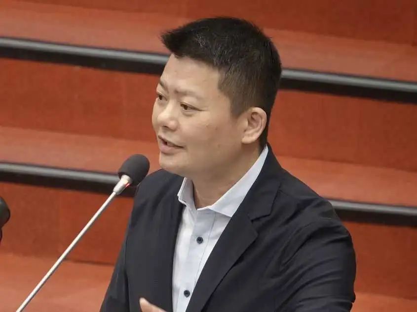 曾俊傑副議長期盼勉陳市長，不管市長卸任後高升什麼職務，一定要心繫高雄，以高雄為重。（圖/記者吳文欽攝）