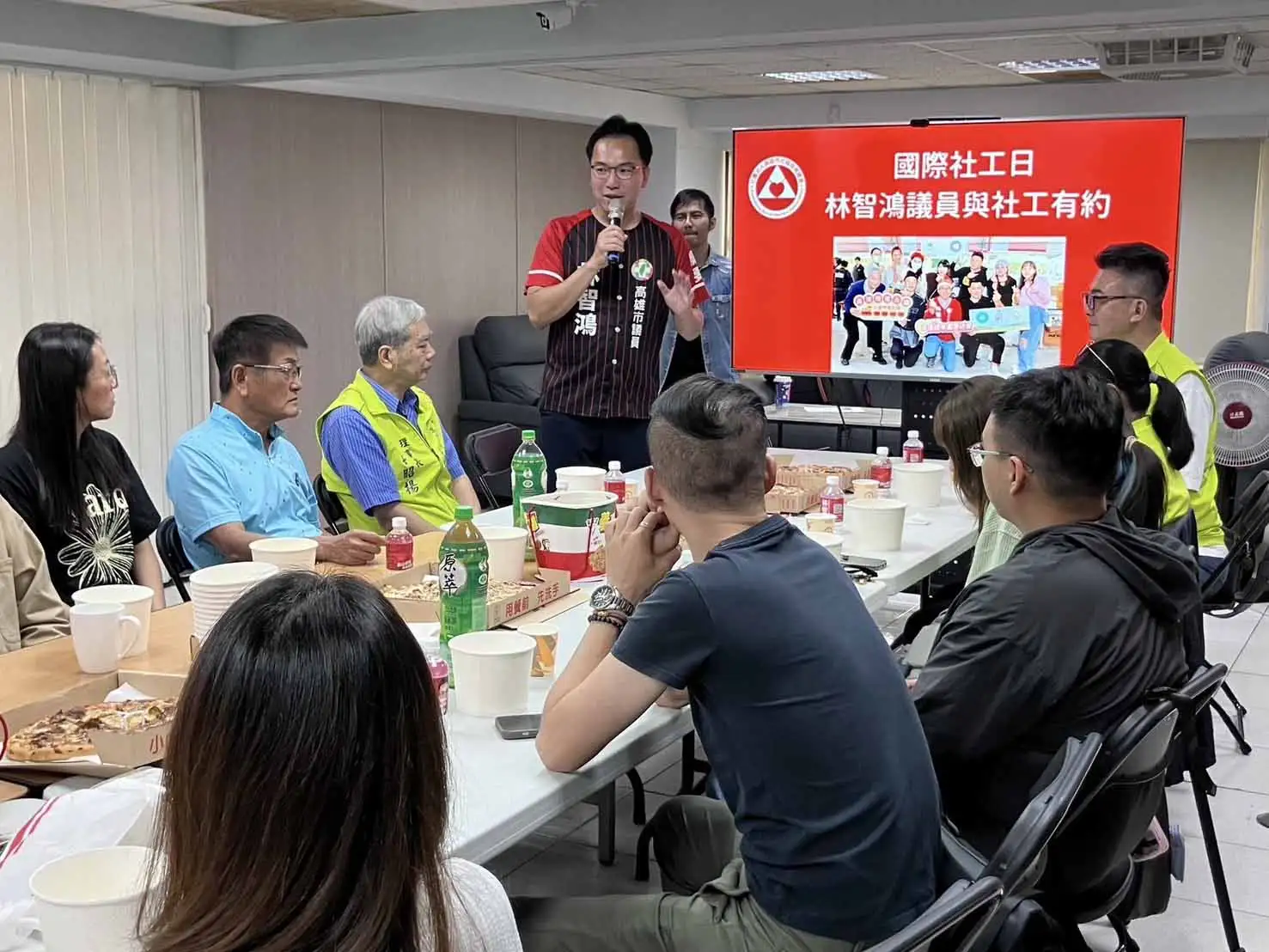 台中市議會偕同立委何欣純二日南下參訪，請益數位轉型實務。高雄市長陳其邁出席交流活動。（圖/高雄市府提供）