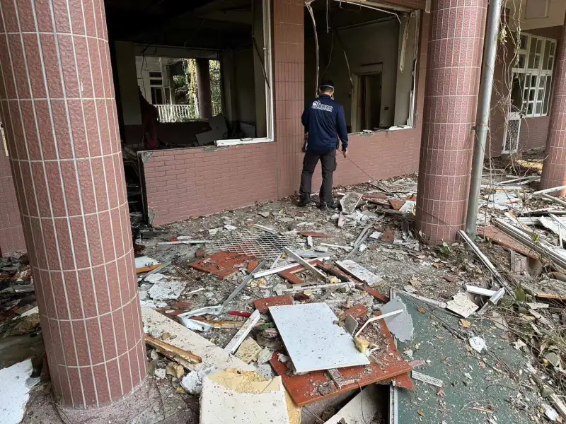 竹崎廢校驚傳試爆　2名理工系大學生涉製爆裂物遭收押