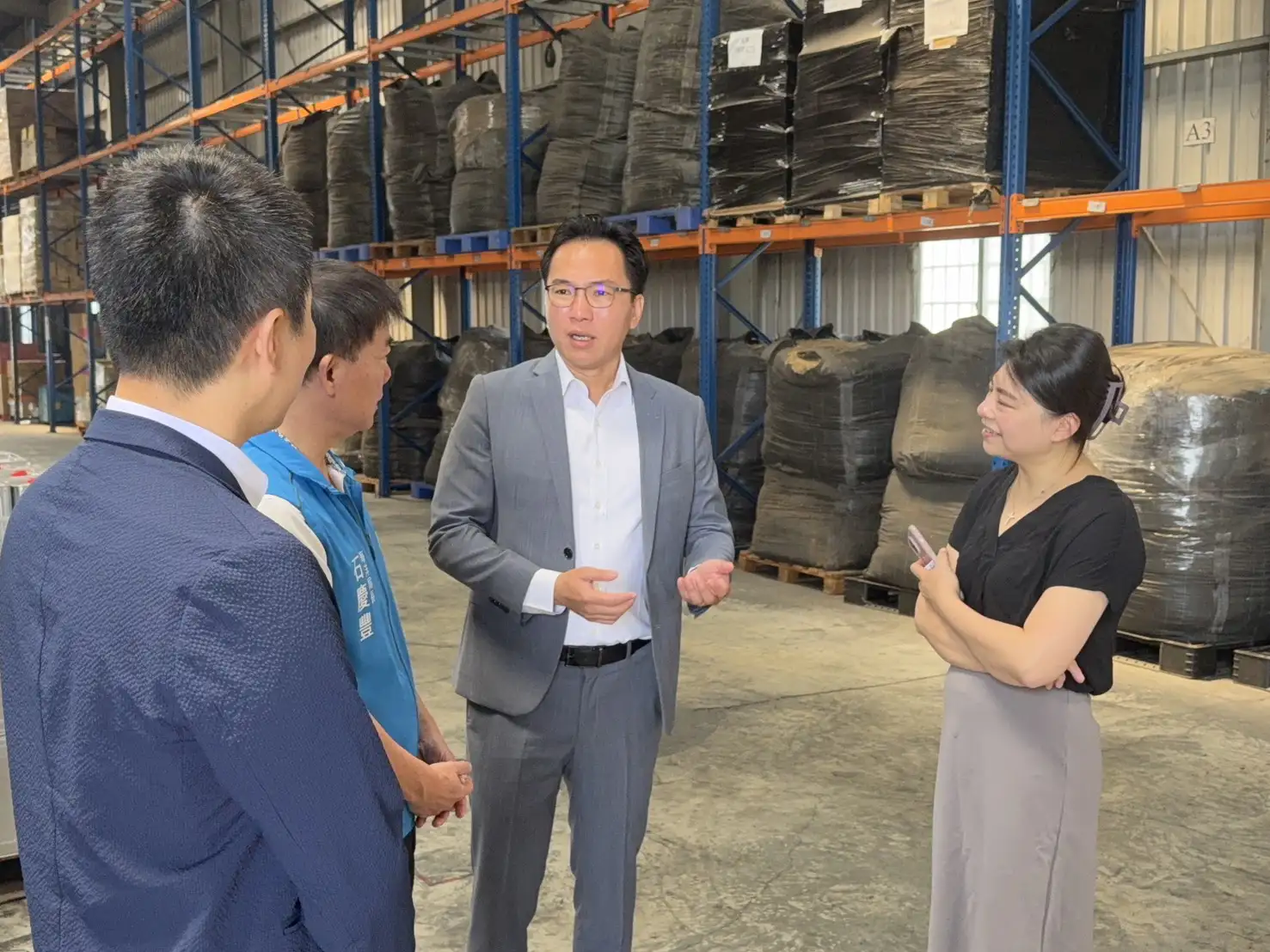 市議員林智鴻攜手海洋局、梓官區漁會及在地優質漁產業者，推動總額達新臺幣3200萬元的漁產外銷計畫。（圖/林智鴻提供）