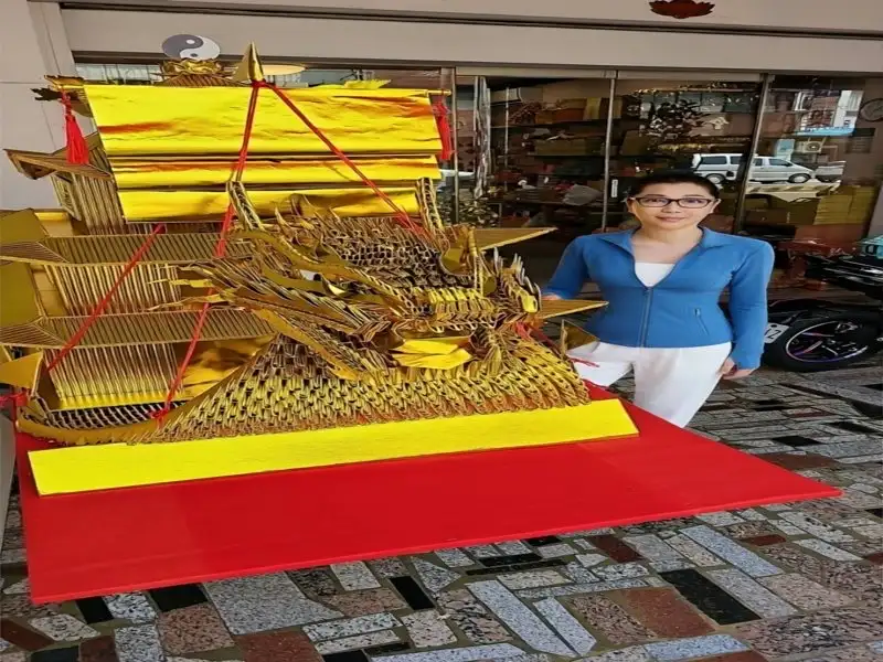 石亦珍老師再挑戰宗教文創紙藝極限