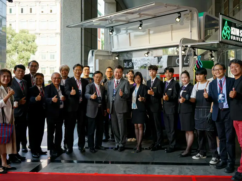 崑山科大獲贈ET35電動商用車　攜手中華汽車深化產學合作