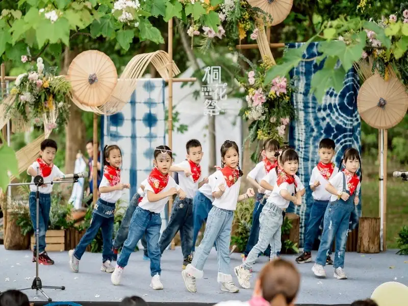 吉兒堡幼兒園開場演出。(圖/台南市政府客委會提供)
