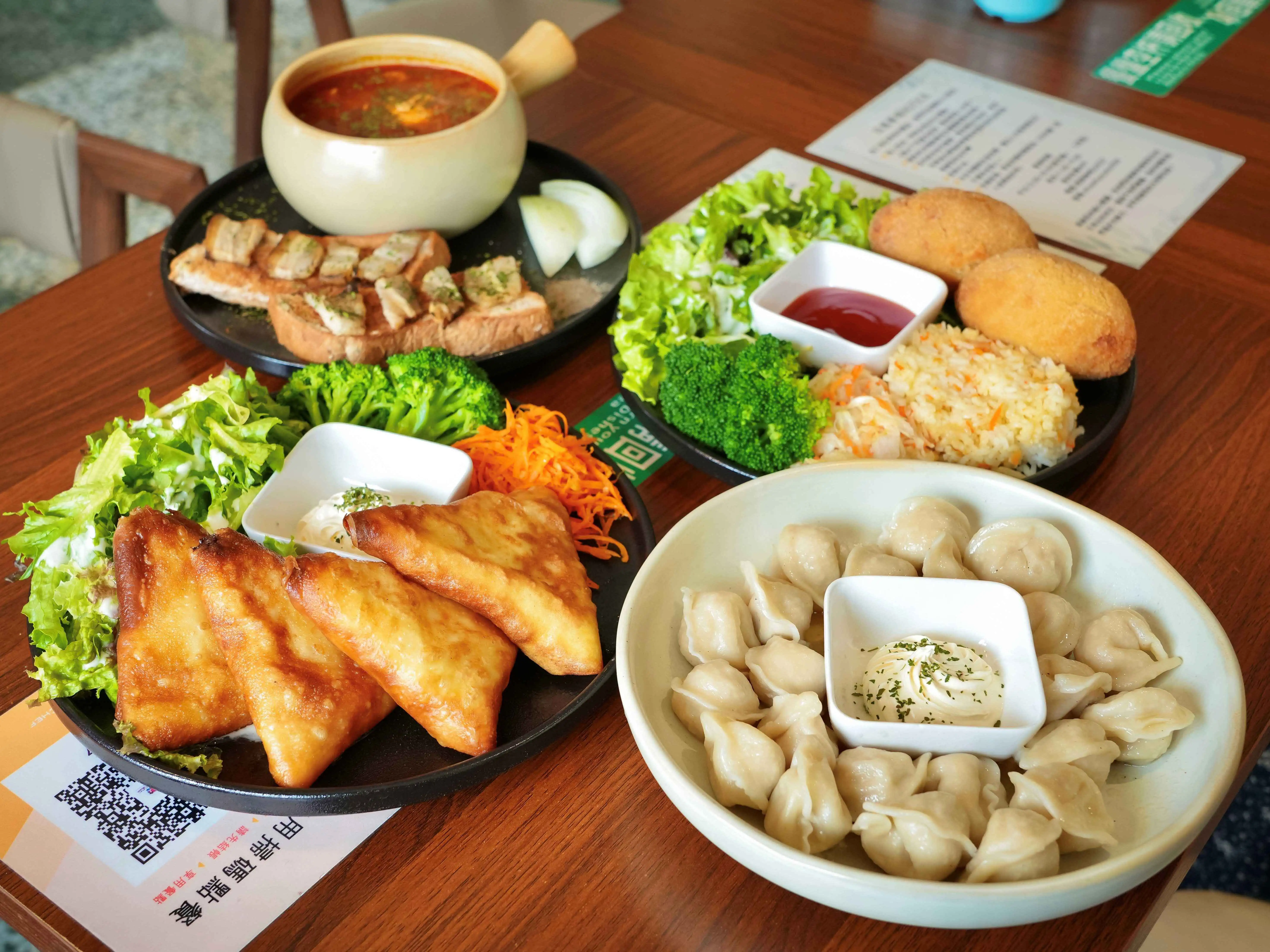 嘉義縣的六腳鄉，近年逐漸成為慢遊型旅遊新選擇，以蒜頭糖廠為起點，走讀地方產業歷史。(圖/嘉義市文化觀光局提供)