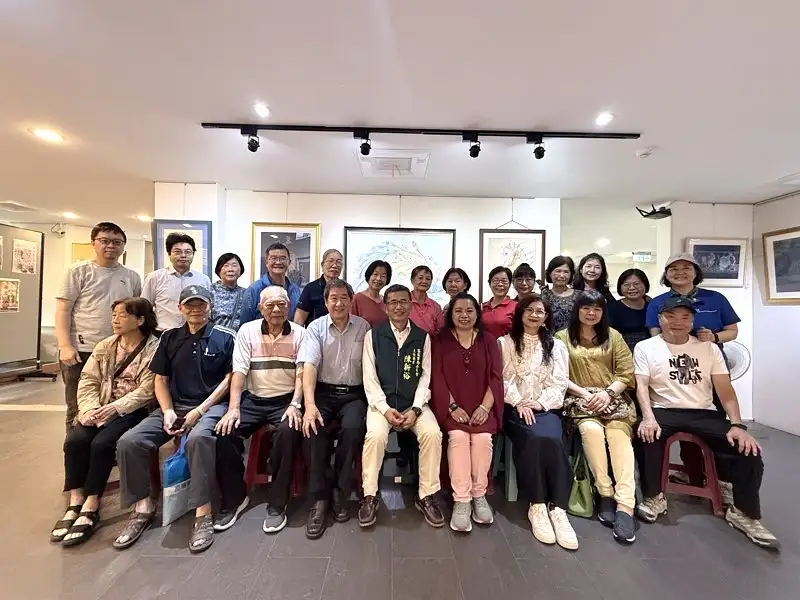 《纏繞靜心 禪繞之美》林玉雪禪繞畫師生展登場   南瀛客家文化會館邀民眾走入靜心藝術世界