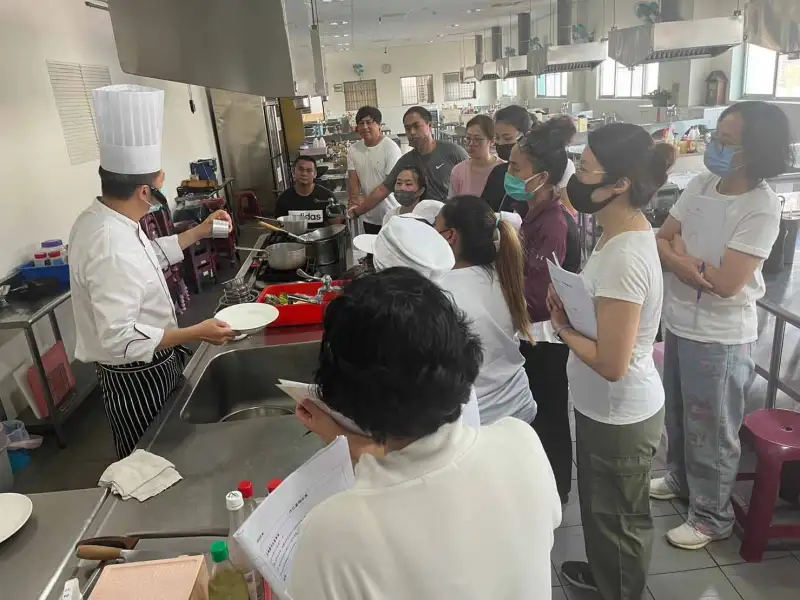 高雄勞工局開辦多元職訓課程　助失業者培養技能重返職場