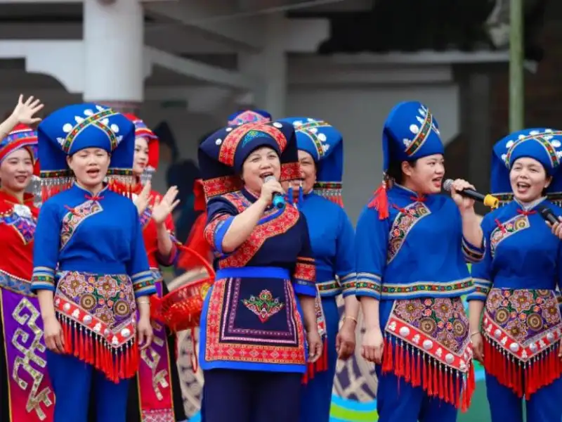 壯族「三月三」歌墟登場　連山打造沉浸式山歌文化盛會