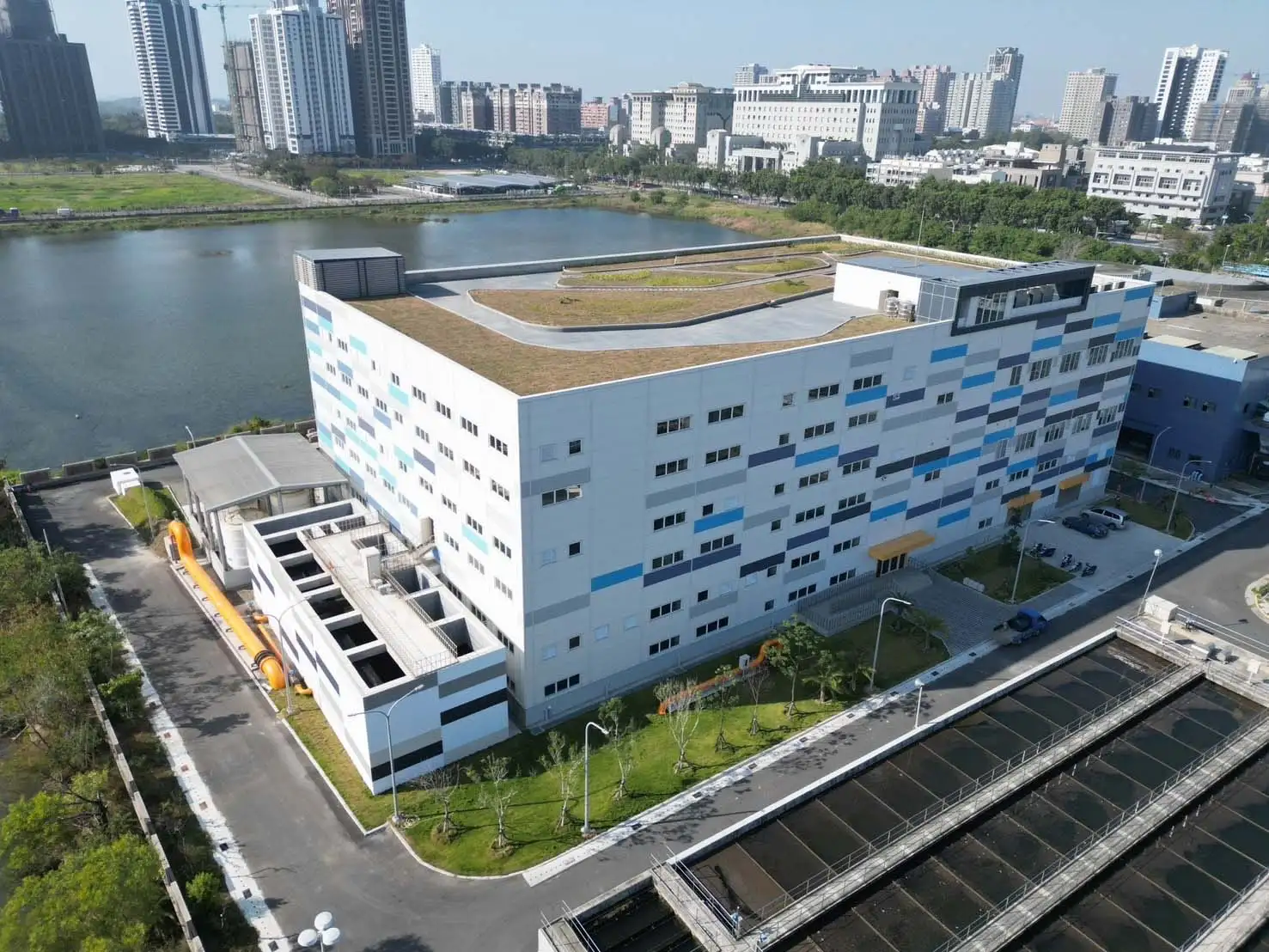 台南推動再生水建設，每日供水量居全台之冠，持續提升水資源韌性。(圖/臺南市政府水利局提供)