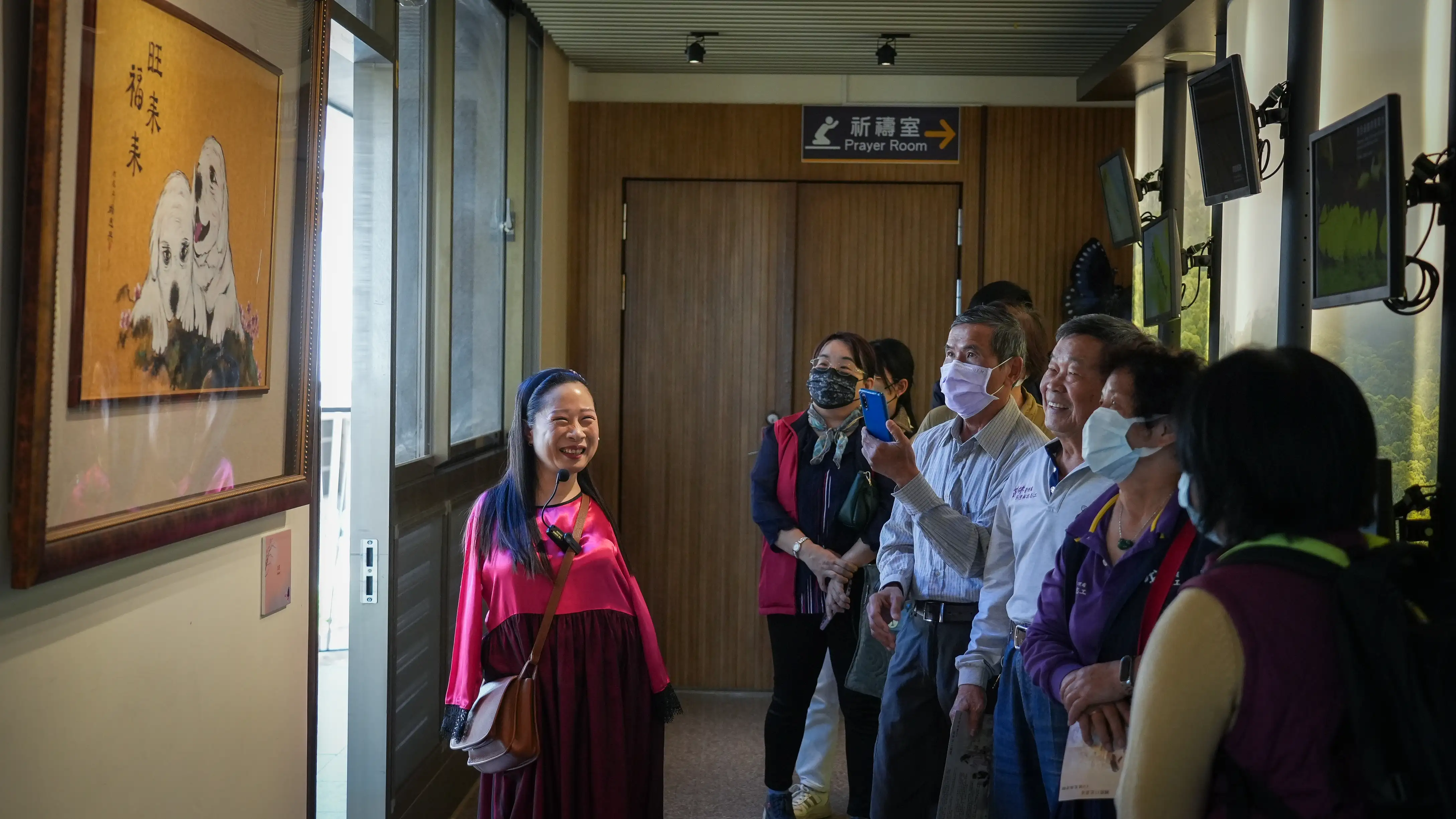 茂管處邀請民眾欣賞紀錄片《超人再起》，並走訪新威森林公園、十八羅漢山遊憩區等景點，感受逆境中重新出發的生命力量。（圖/茂管處提供）