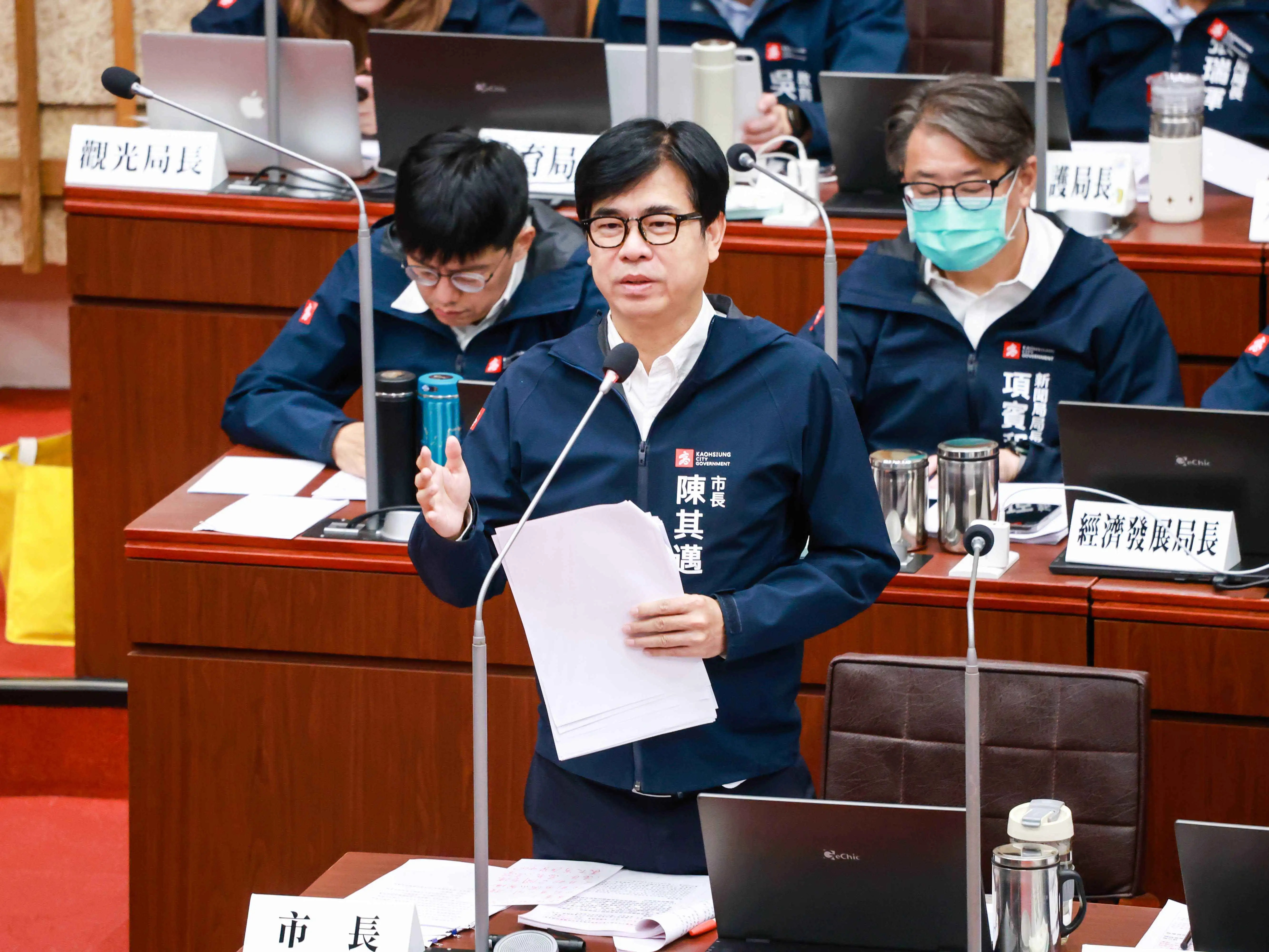高雄市長陳其邁表示，高雄透過跨局處整合與數據分析推動大型活動治理，並將演唱會經濟模式應用於城市發展。（圖/高雄市府提供）