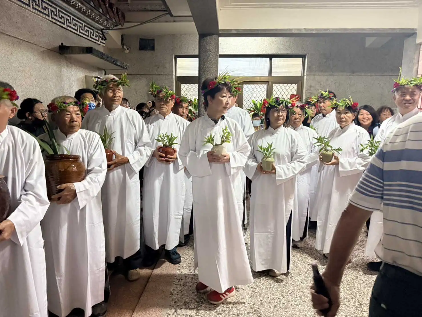 台南佳里北頭洋夜祭盛大舉行，族人透過傳統祭儀與西拉雅語吟唱，感謝阿立祖庇佑，展現深厚文化底蘊。(圖/佳里北頭洋聚落提供)