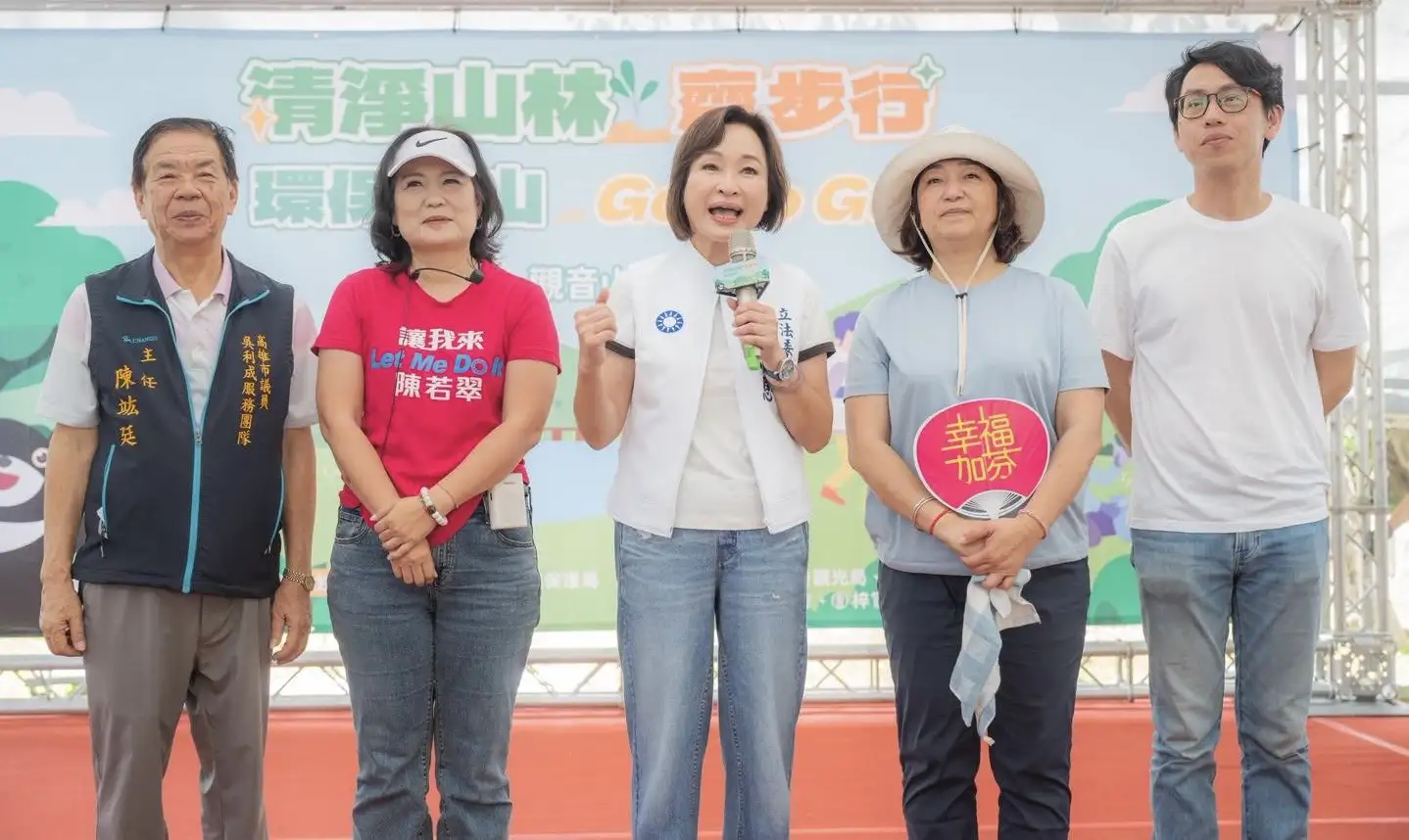 國民黨高雄市長參選人柯志恩提出四點聲明，批評民進黨濫用特別預算、忽視財政紀律問題。（圖/柯志恩團隊提供）