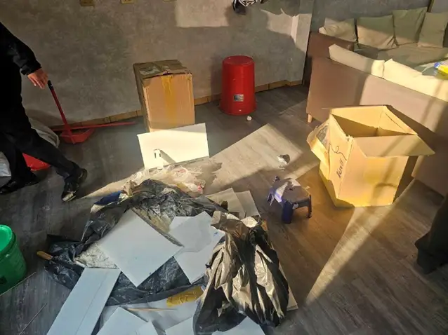 刑事警察局偵查第八大隊偵破一起跨境毒品走私案件，成功瓦解橫跨柬埔寨、泰國及台灣的運毒網絡，查扣第一級毒品海洛因約7公斤，並逮捕7名涉案嫌犯。(圖/刑事警察局偵查第八大隊提供)