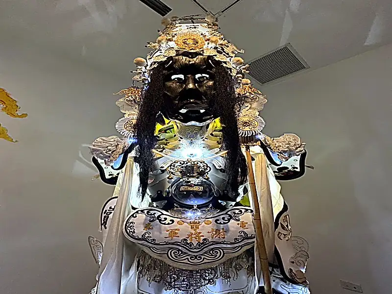 七爺八爺是台南民俗宗教文化中極具代表性的神祇，更是城隍系列廟宇駕前重要的神將。(圖/記者范繼如攝）