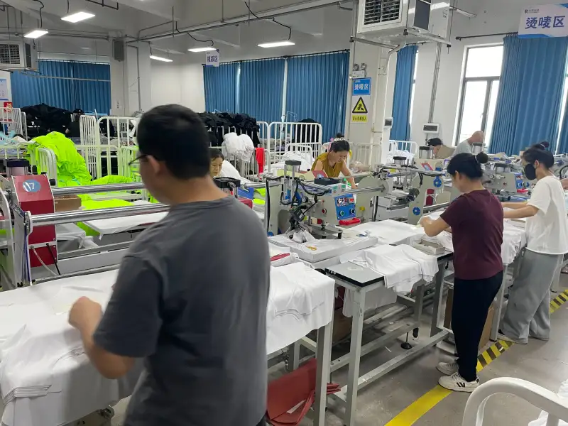 佛山張槎成衣業啟動智慧革命　瑞蒽數位工廠拚速度與精準製造