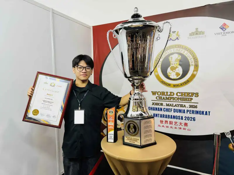 馬來西亞世界廚藝賽傳捷報　崑大餐飲系咖啡拉花勇奪1特金3金