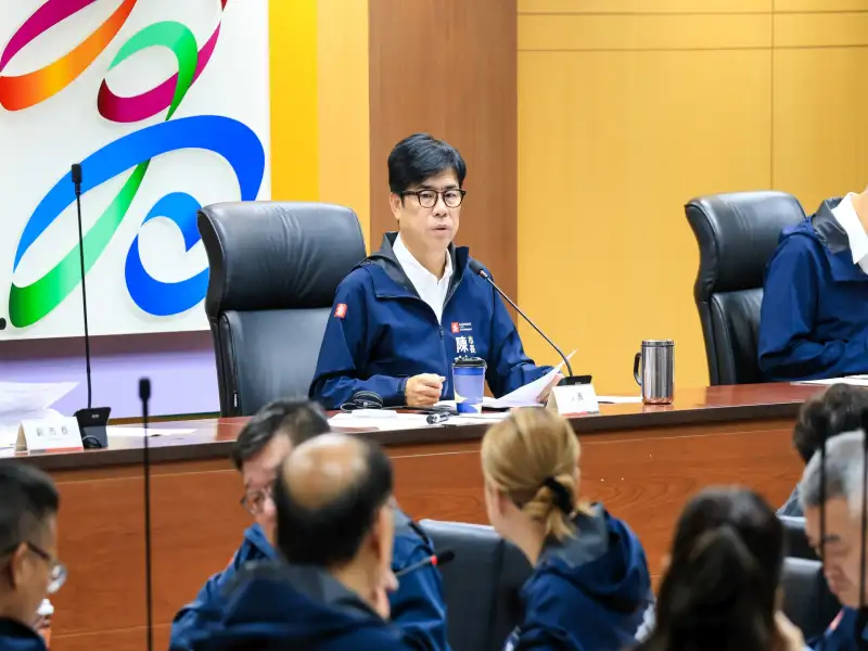 黃仁勳AI旋風席捲高雄 陳其邁：開創智慧城市迎向新時代